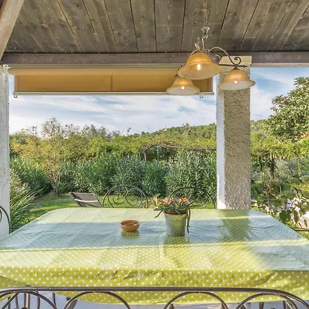 Apartment Pet Friendly Apartment In Pula With Wifi